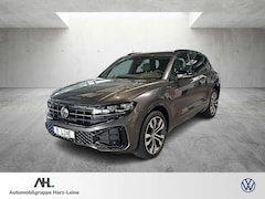 Bild des Angebotes VW Touareg R-Line 3.0 l V6 TDI 4M *AHK*PANO*KOMFORT-PAKET*HuD