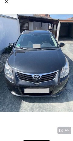 Bild des Angebotes Toyota Avensis Combi 1.8 Sol