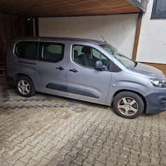 Bild des Angebotes Citroen Berlingo Berlingo XL PureTech 110 FEEL