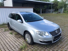 Bild des Angebotes VW Passat Variant 2.0 FSI Highline 4Motion Leder, Navi, Bi-Xenon