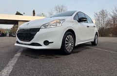 Bild des Angebotes Peugeot 208 Access*1.Hand*HU NEU*