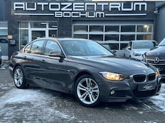 Bild des Angebotes BMW 320 i Lim.  Luxury Leder Navi Automatik