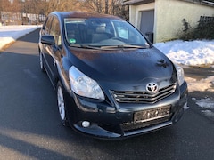Bild des Angebotes Toyota Verso Verso 2.2 D-CAT Executive