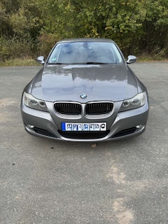 Bild des Angebotes BMW 318 318i