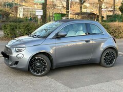 Bild des Angebotes Fiat 500C 500e C La Prima