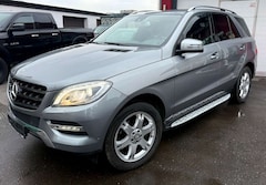 Bild des Angebotes Mercedes-Benz ML 350 CDI BlueTec Ahk/Leder/Navi/Shd