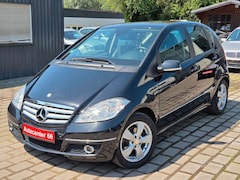 Bild des Angebotes Mercedes-Benz A 160 5-türig AVANTGARDE*PANO*LEDER*AHK*PDC*TÜVN