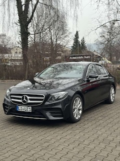 Bild des Angebotes Mercedes-Benz E 400 4Matic 9G-TRONIC AMG Line