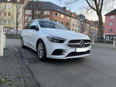 Bild des Angebotes Mercedes-Benz B 200 7G-DCT AMG Line