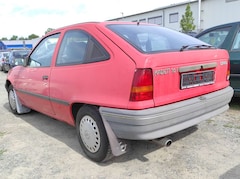 Bild des Angebotes Opel Kadett E GL AUTOMATIK ZV SERVO ALLWETTER EL.AUSSENSPIEGEL
