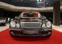 Bild des Angebotes Mercedes-Benz E 500 T 4Matic 7-SITZER Schiebedach HarmKardon