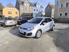 Bild des Angebotes Kia Rio FIFA World Cup Edition