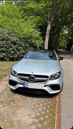 Bild des Angebotes Mercedes-Benz E 63 AMG S 4Matic Speedshift 9G-MCT