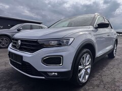 Bild des Angebotes VW T-Roc Style 4Motion Digital Pano LED ACC Beats