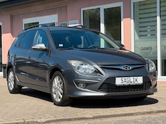 Bild des Angebotes Hyundai i30 CW 1.6 CRDi Classic