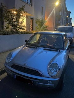 Bild des Angebotes MINI One Sticker seitlich entfernt