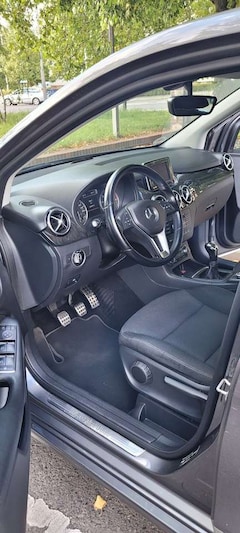 Bild des Angebotes Mercedes-Benz 180