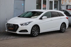 Bild des Angebotes Hyundai i40 cw blue Premium Automatik+Navi+Bi-Xenon+Lede