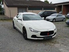 Bild des Angebotes Maserati Ghibli Automatik S-SPORT AGA-KEYLESS-RKAMERA-TEMPOMAT-LED