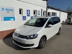 Bild des Angebotes VW Sharan 2.0 TDI Highline BMT*LEDER*PANO*STANDH*