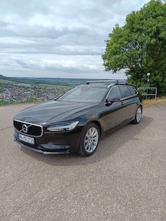 Bild des Angebotes Volvo V90 D4 Momentum
