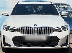Bild des Angebotes BMW 320 d xDrive Tour M Sport Pano ACC AD-LED 360° 19"