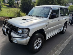 Bild des Angebotes Mitsubishi Pajero TD Classic 2500 /GEPFLEGT/ NUR 133 TKM