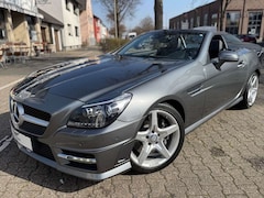 Bild des Angebotes Mercedes-Benz SLK 300 *1.HAND*AMG PLUS*PANO*LEDER*AIRSCARF*F1*