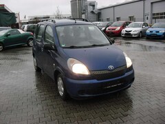Bild des Angebotes Toyota Yaris Verso 1.3 Sol