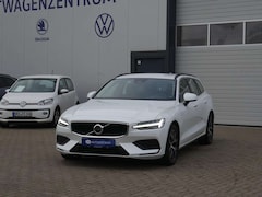 Bild des Angebotes Volvo V60 B4 Diesel 197PS Core LEDER STANDHEIZUNG
