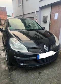 Bild des Angebotes Renault Clio Clio 1.2 16V Exception