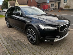 Bild des Angebotes Volvo V90 Cross Country Pro AWD 1.HD/PDC/NAVI/AHK