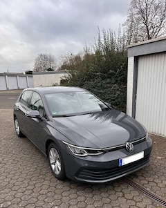 Bild des Angebotes VW Golf 1.0 eTSI OPF DSG Life