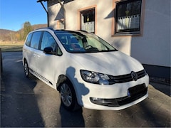Bild des Angebotes VW Sharan Highline Black Style Start-Stopp