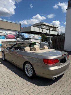 Bild des Angebotes BMW 325 325i Cabrio Aut. BREMSEN NEU!