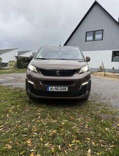 Bild des Angebotes Peugeot Traveller L2 2.0 BlueHDi 150