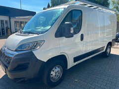 Bild des Angebotes Citroen Jumper Kasten 33 L2H1 Business Kamera AHK NAVI