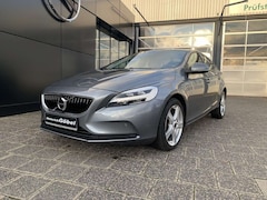 Bild des Angebotes Volvo V40 V 40 T2 2.0 Momentum (EURO 6d-TEMP)