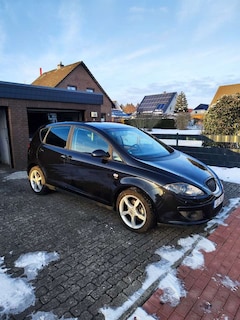 Bild des Angebotes SEAT Altea 2.0 TDI DSG DPF