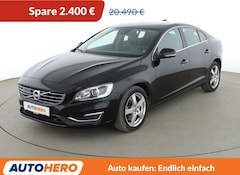 Bild des Angebotes Volvo S60 2.4 D4 Summum AWD Aut.*NAV*ACC*CAM*PDC*SHZ*ALU*