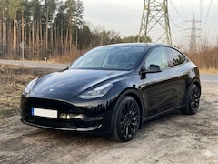 Bild des Angebotes Tesla Model Y Performance Dual Motor AWD - FSD - Autonomes Fahre
