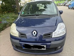 Bild des Angebotes Renault Grand Modus Dynamique mit Fahrradträger (Velofix)