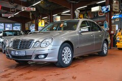 Bild des Angebotes Mercedes-Benz E 220 CDI W211 *AHK*SHZ*PDC*GARANTIE*