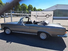 Bild des Angebotes Mercedes-Benz 280 SE 3,5 original Cabrio