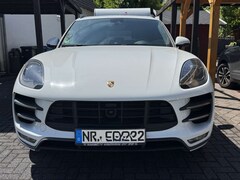 Bild des Angebotes Porsche Macan Turbo PDK