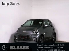 Bild des Angebotes smart forTwo EQ fortwo Exclusive Plus+22kW+Kamera+JBL+LED+Winter