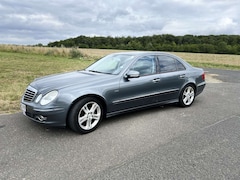 Bild des Angebotes Mercedes-Benz E 230 E 230 (211.052)