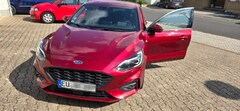 Bild des Angebotes Ford Focus Focus+1.0+EcoBoost+Start-Stopp-System+ST-LINE