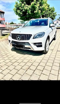 Bild des Angebotes Mercedes-Benz ML 350 BlueTEC 4MATIC 7G-TRONIC