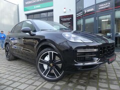Bild des Angebotes Porsche Cayenne Turbo Sport Chrono PANO/HUD/SOFT/22"/PDLS